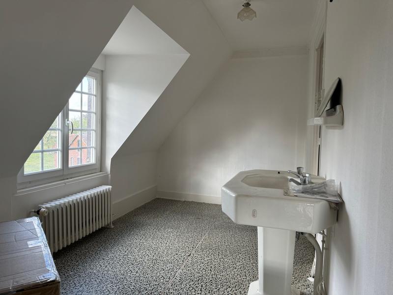 Maison ancienne - 185 m² - 7 pièces