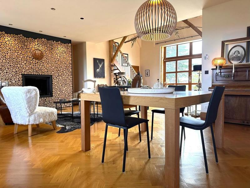 Propriété - 464 m² - 13 pièces