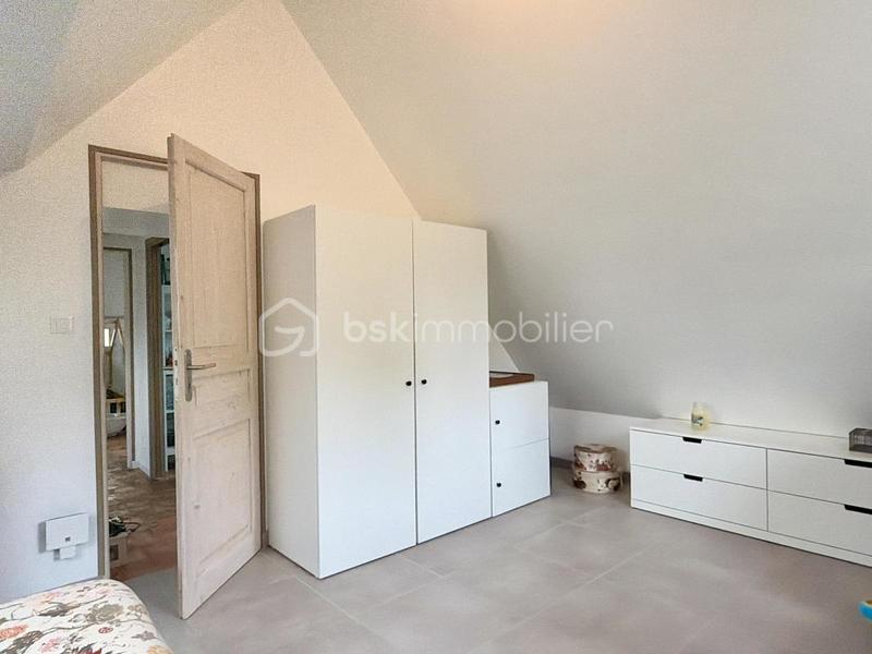 Maison traditionnelle - 84 m² - 4 pièces