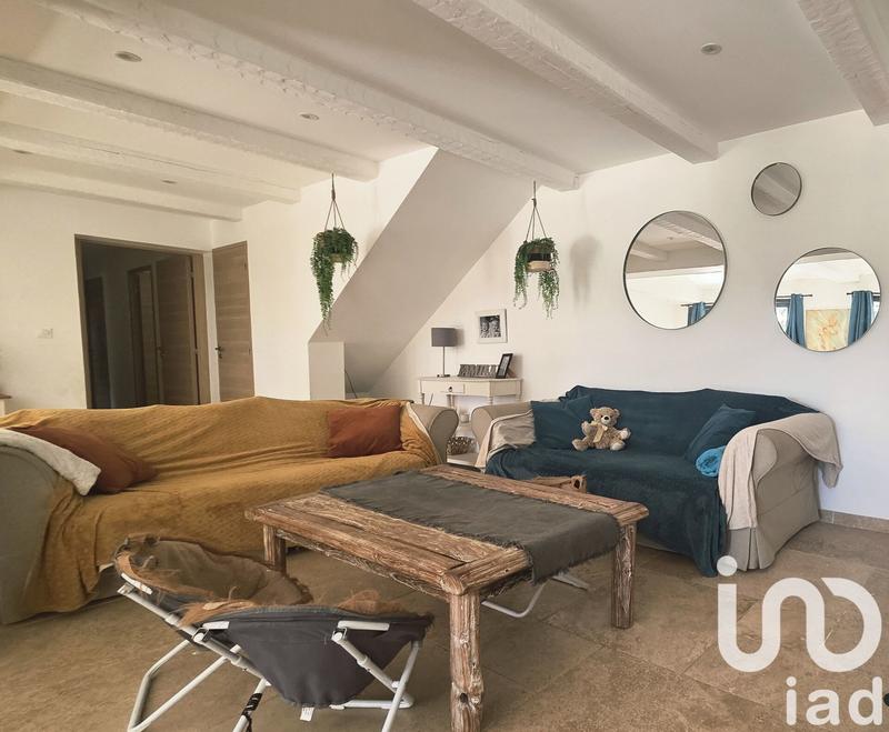 Maison - 240 m² - 8 pièces