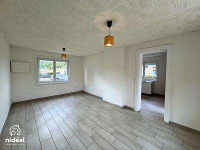 Maison - 60 m² - 4 pièces