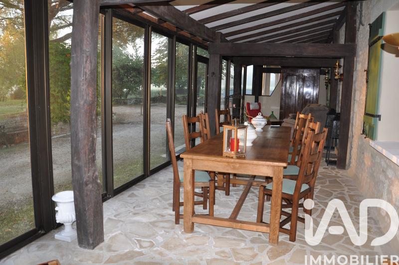 Maison - 499 m² - 16 pièces