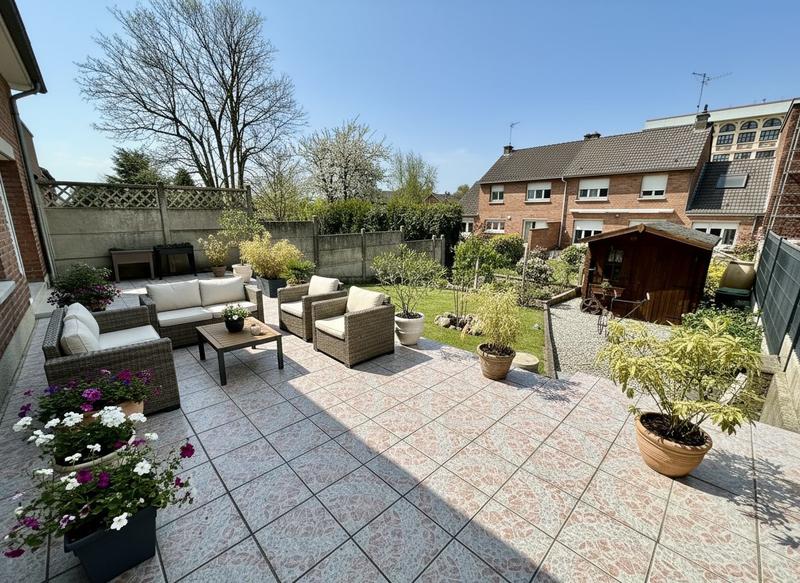 Maison - 105 m² - 5 pièces