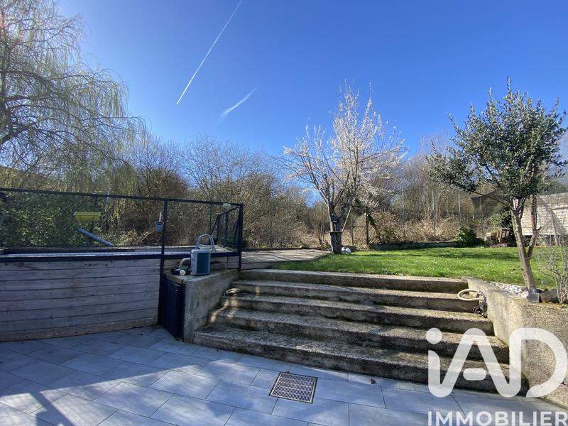 Maison - 105 m² - 5 pièces