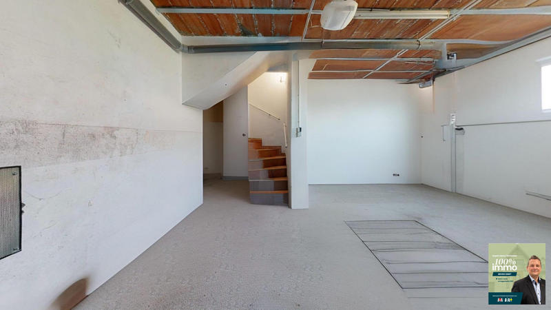 Maison - 239 m² - 6 pièces