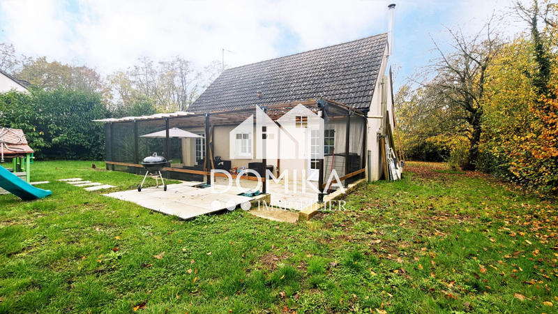 Maison - 93 m² - 6 pièces