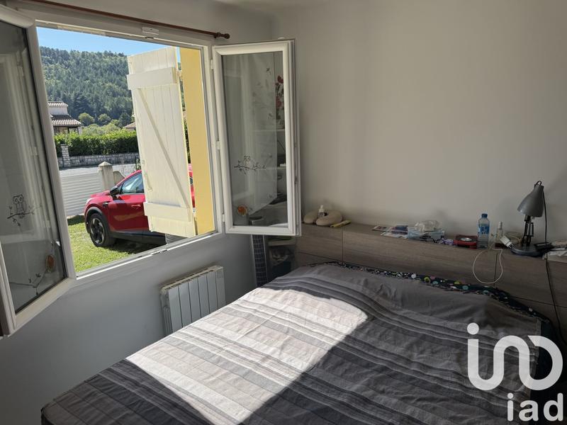 Maison - 98 m² - 4 pièces