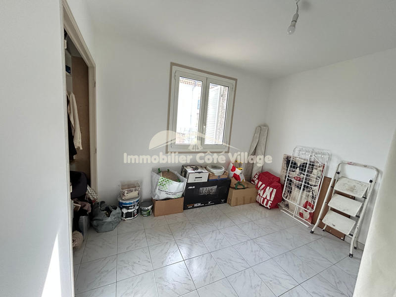 Villa - 90 m² - 4 pièces