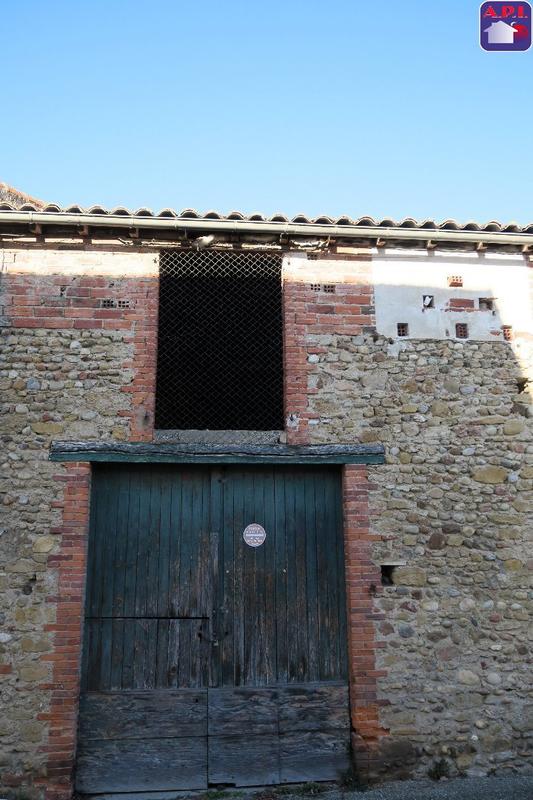 Grange - 80 m² - 1 pièce