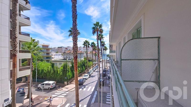 Appartement - 80 m² - 3 pièces