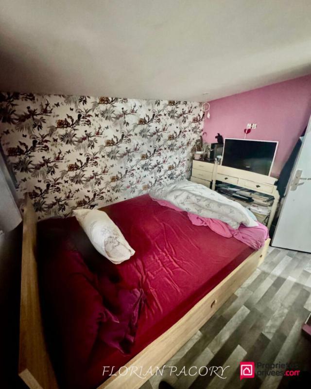 Maison - 87 m² - 5 pièces