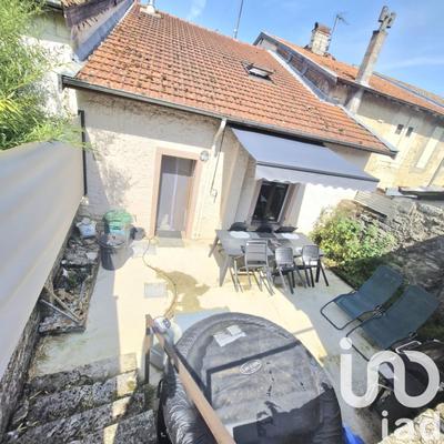 Maison - 110 m² - 4 pièces