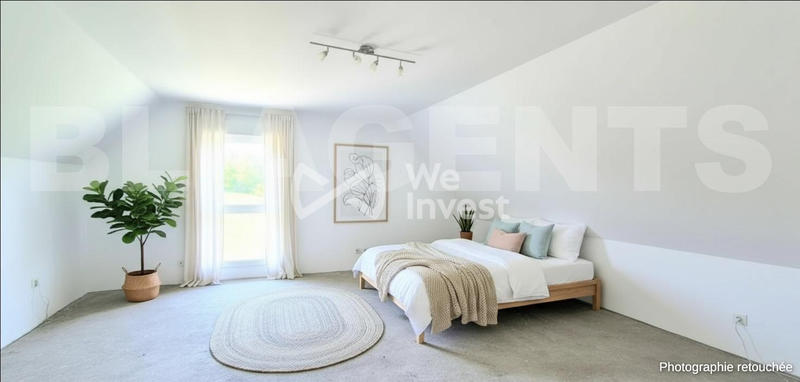 Maison - 222 m² - 8 pièces