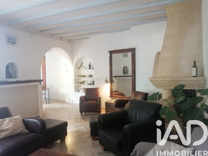 Maison - 216 m² - 9 pièces