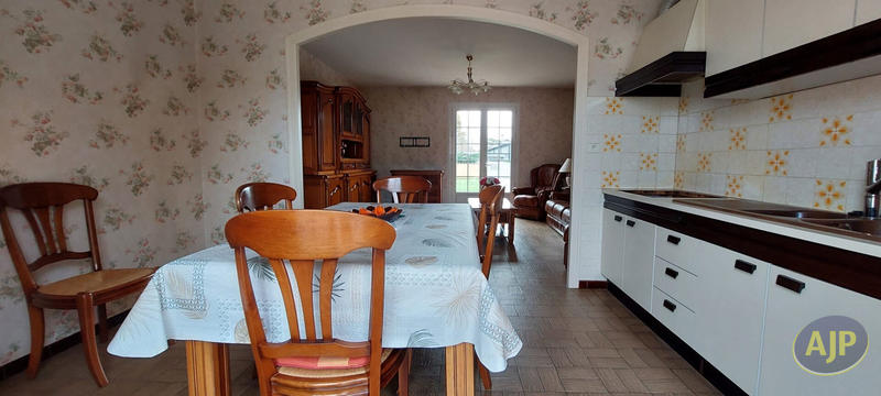 Maison - 76 m² - 4 pièces