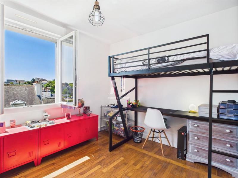 Maison - 145 m² - 6 pièces