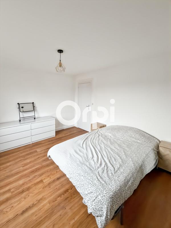 Appartement - 75 m² - 2 pièces