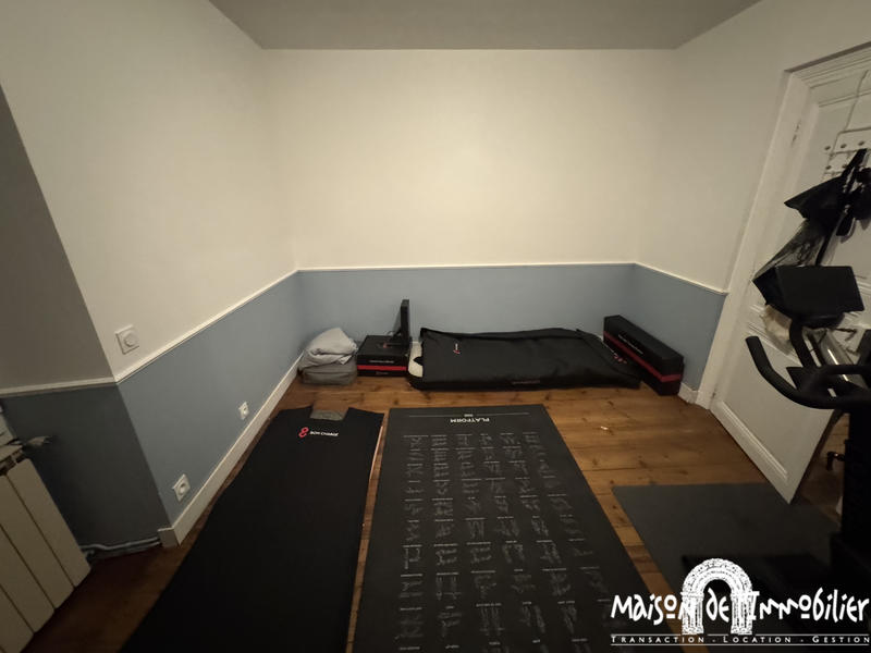 Maison - 121 m² - 6 pièces