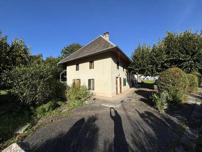 Corps de ferme - 121 m² - 8 pièces