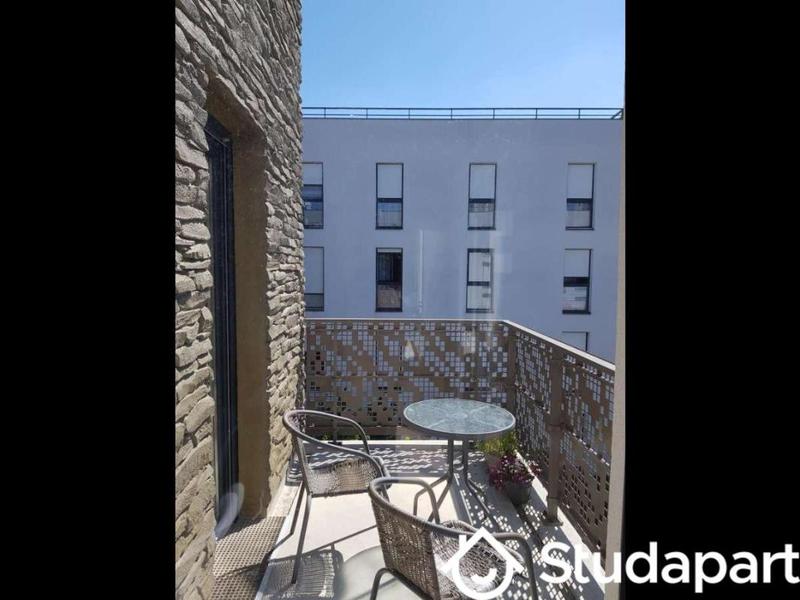 Chambre - 14 m² - 1 pièce