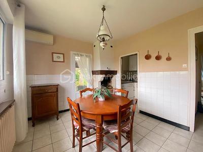 Maison - 87 m² - 4 pièces