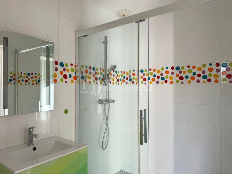 Maison - 265 m² - 8 pièces