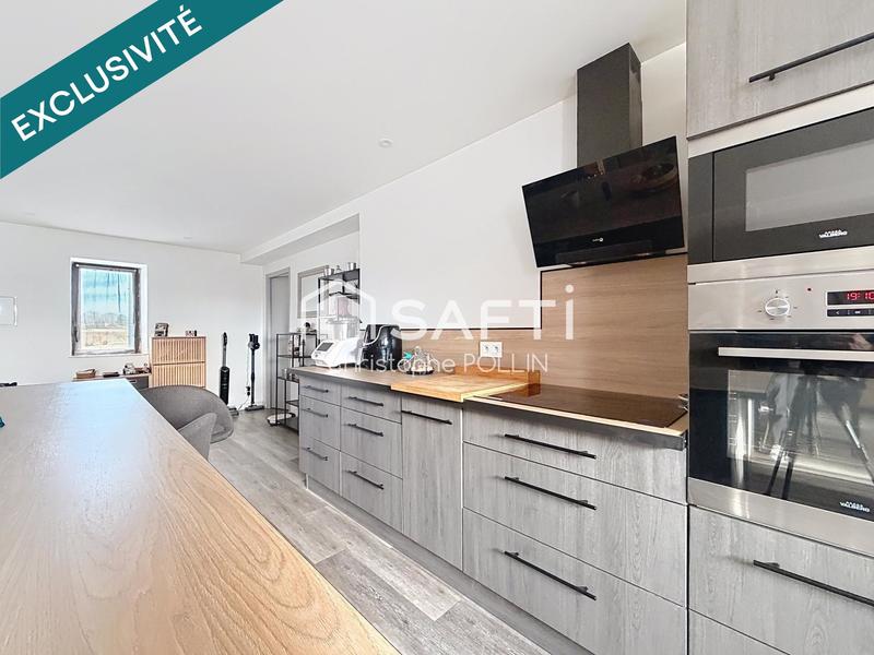 Maison - 300 m² - 7 pièces