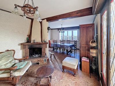 Maison - 93 m² - 4 pièces