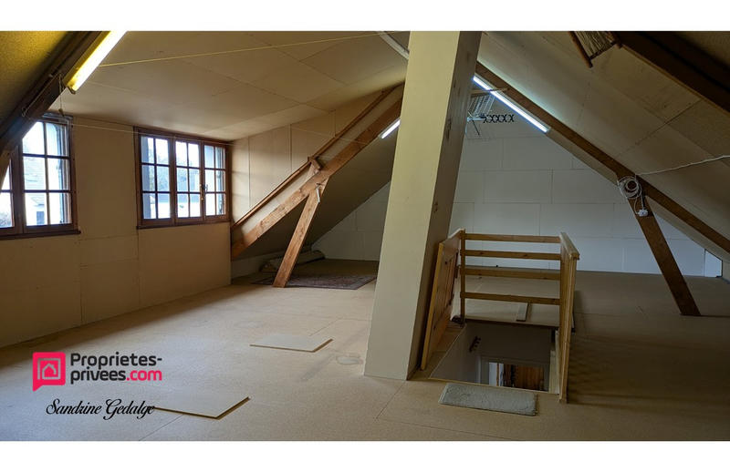 Maison - 80 m² - 4 pièces