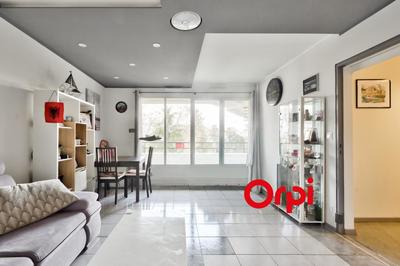 Appartement - 74 m² - 3 pièces