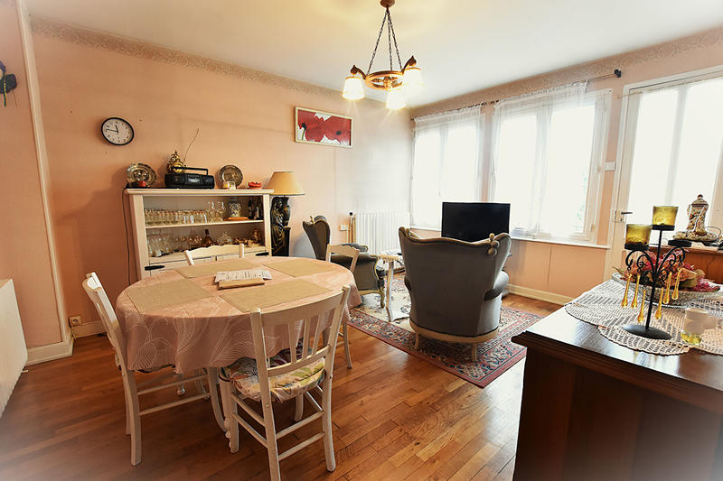 Maison - 72 m² - 6 pièces