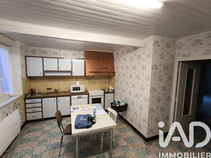 Maison - 203 m² - 5 pièces