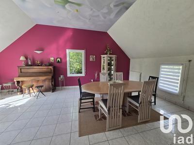 Maison - 193 m² - 5 pièces