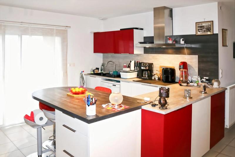 Maison - 85 m² - 4 pièces