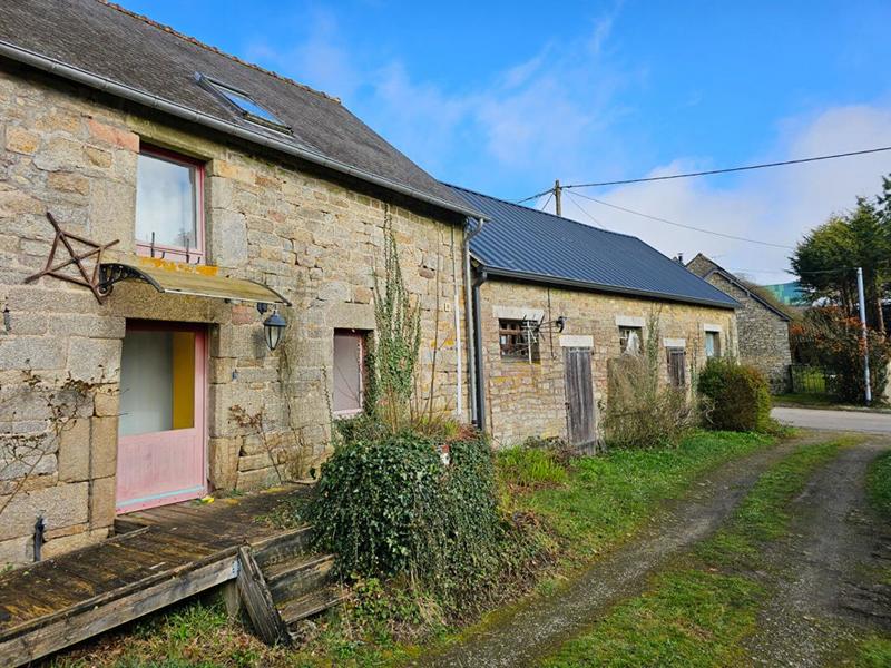 Maison - 227 m² - 9 pièces