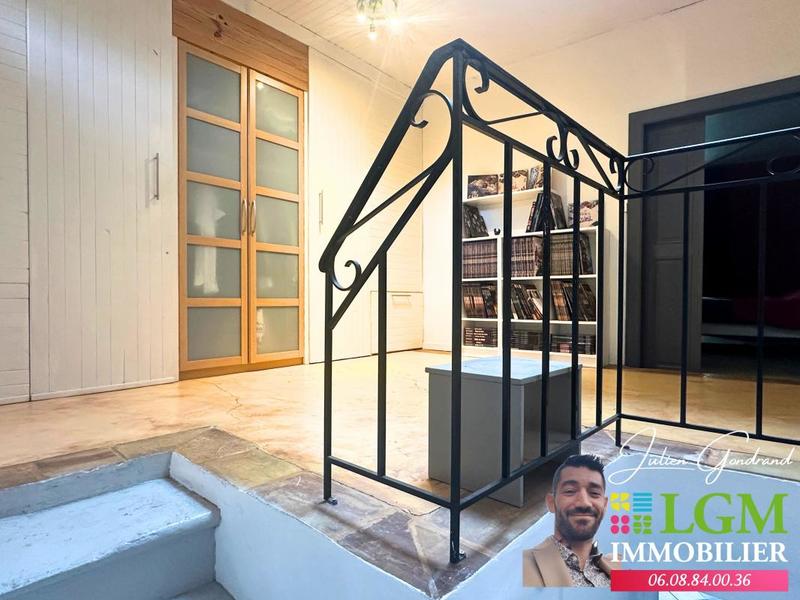 Maison - 168 m² - 6 pièces