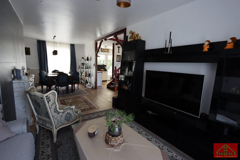 Maison - 110 m² - 6 pièces