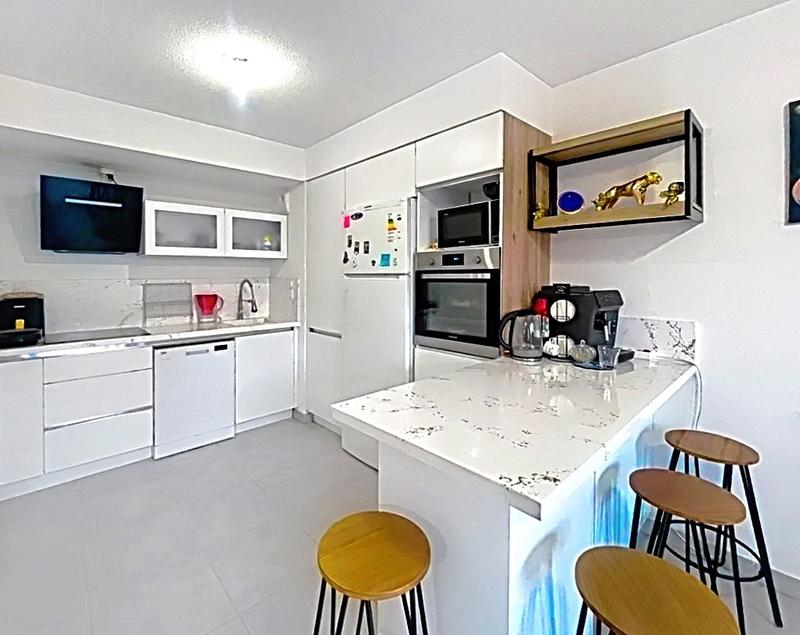 Maison - 82 m² - 4 pièces