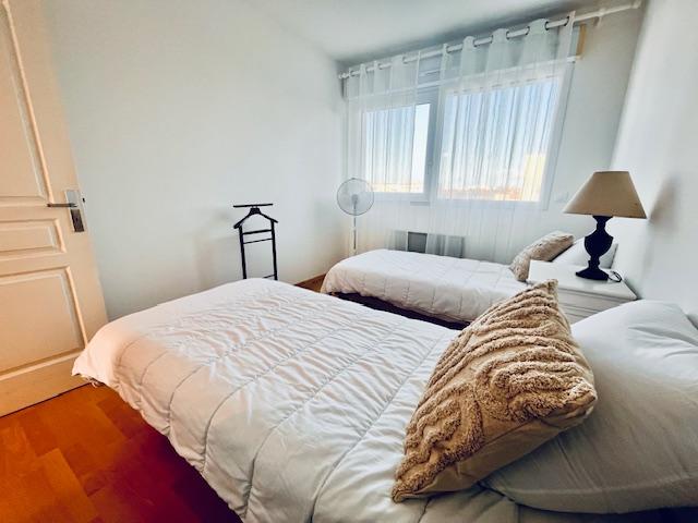 Appartement - 75 m² - 3 pièces