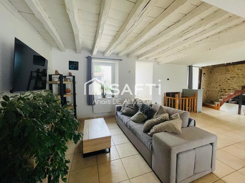 Maison - 96 m² - 4 pièces