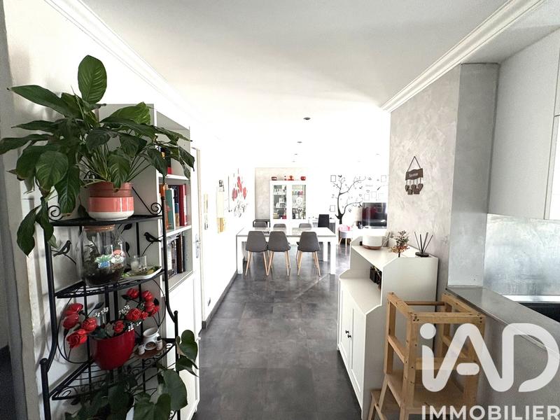 Appartement - 94 m² - 4 pièces