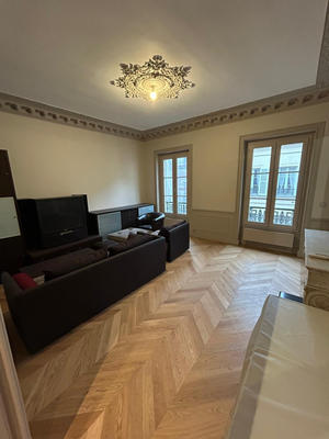 Appartement - 124 m² - 6 pièces