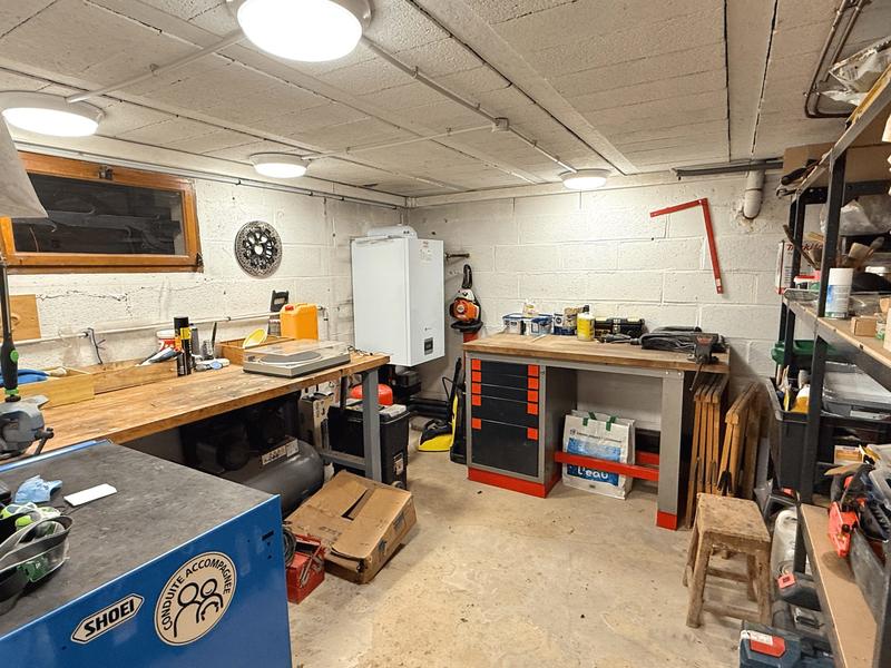 Maison traditionnelle - 137 m² - 6 pièces