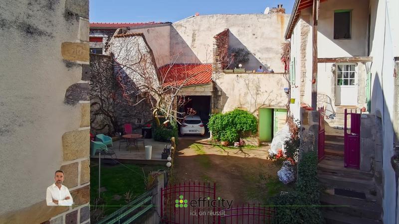 Maison - 110 m² - 5 pièces