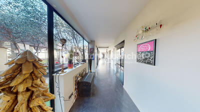 Loft - 396 m² - 8 pièces