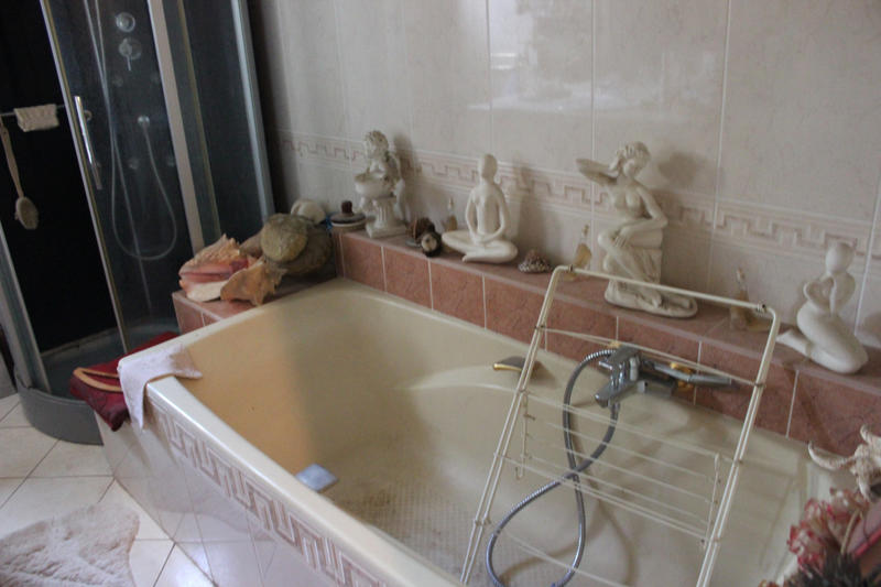 Maison - 204 m² - 5 pièces