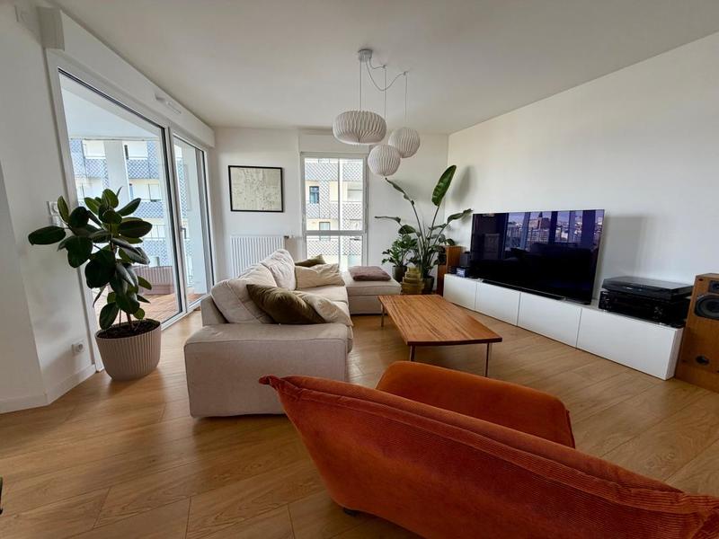 Appartement - 70 m² - 3 pièces