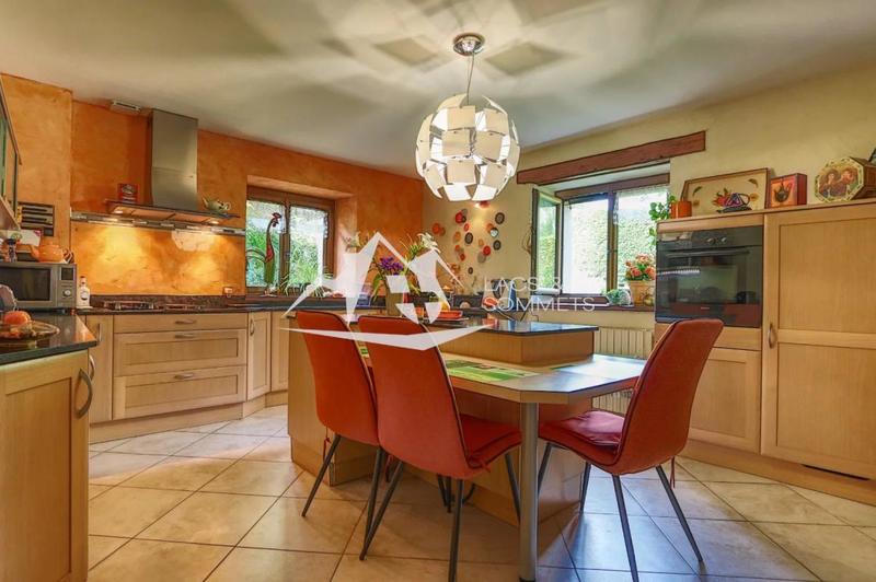 Ferme - 210 m² - 8 pièces