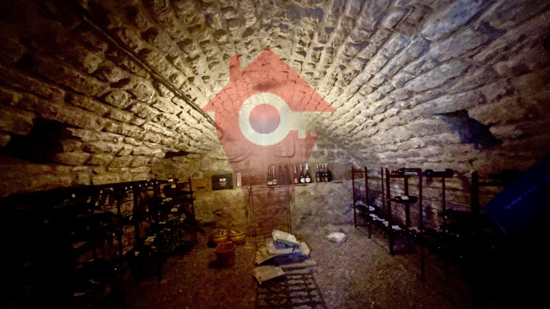 Maison - 200 m² - 7 pièces