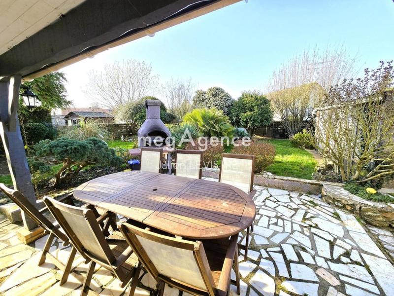 Maison - 106 m² - 4 pièces